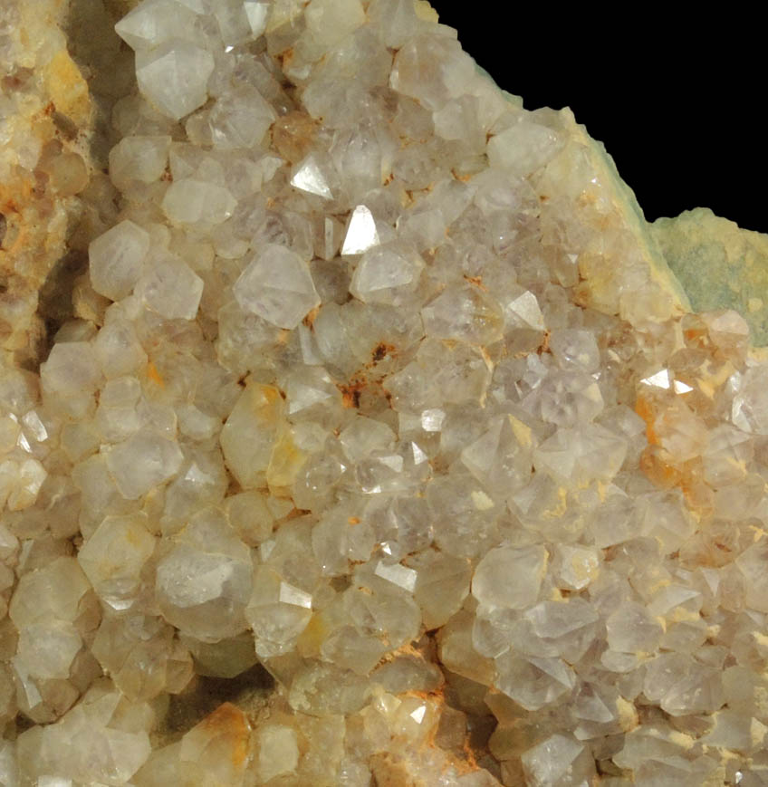 Quartz var. Amethystine on Fluorite from Unaweep Canyon, 23.5 km south of Grand Junction, Mesa County, Colorado