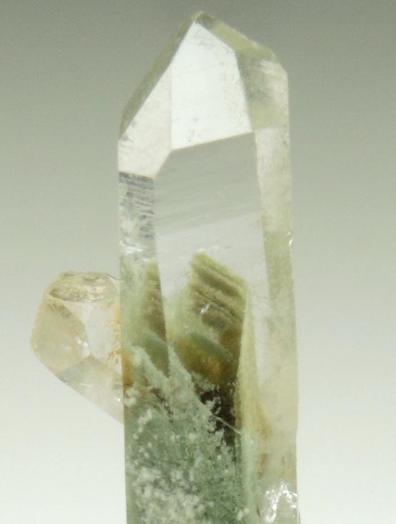 Quartz with Chlorite phantom-growth inclusions from Pencil Bluff, 64 km WNW of Hot Springs, Montgomery County, Arkansas