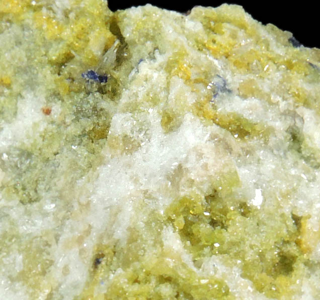 Stringhamite with Vesuvianite and Xonotlite from Christmas Mine, Banner District, Gila County, Arizona