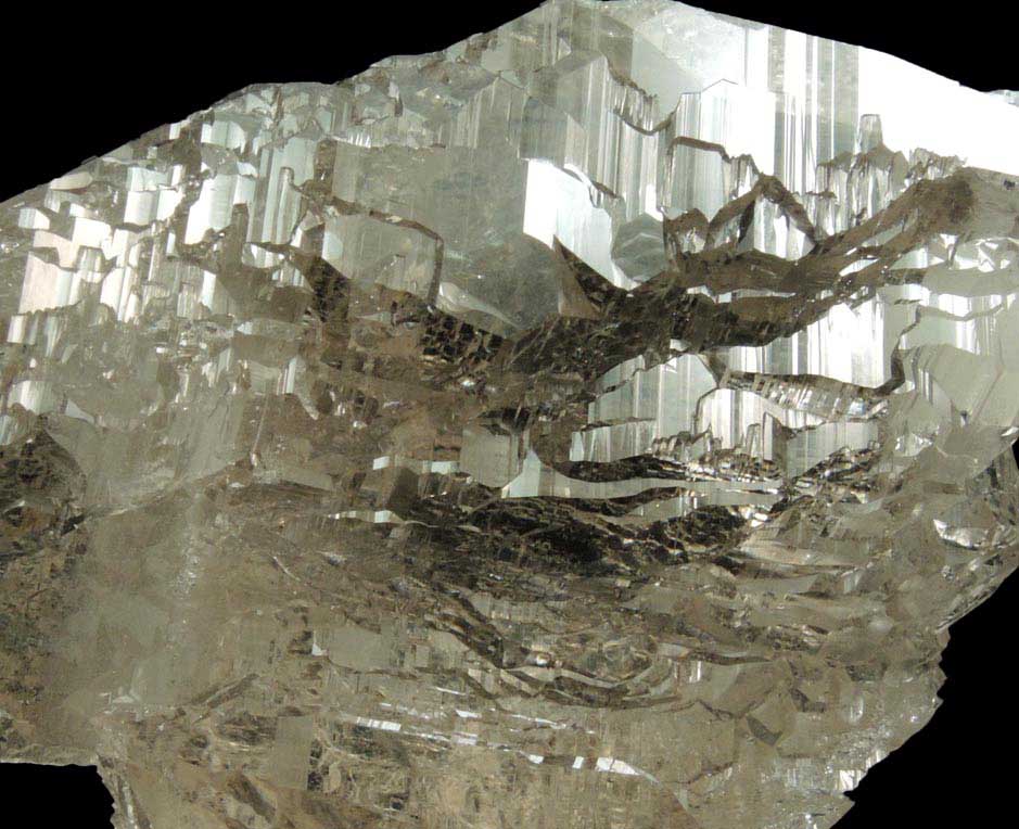 Quartz parallel growth from Hashupi, Shigar Valley, Gilgit-Baltistan, Pakistan