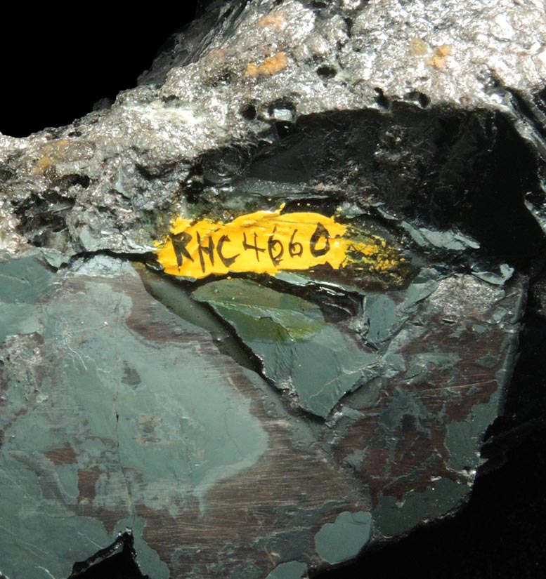 Hematite var. Iron Rose from Congonhas do Campo district, 57 km SSE of Belo Horizonte, Minas Gerais, Brazil