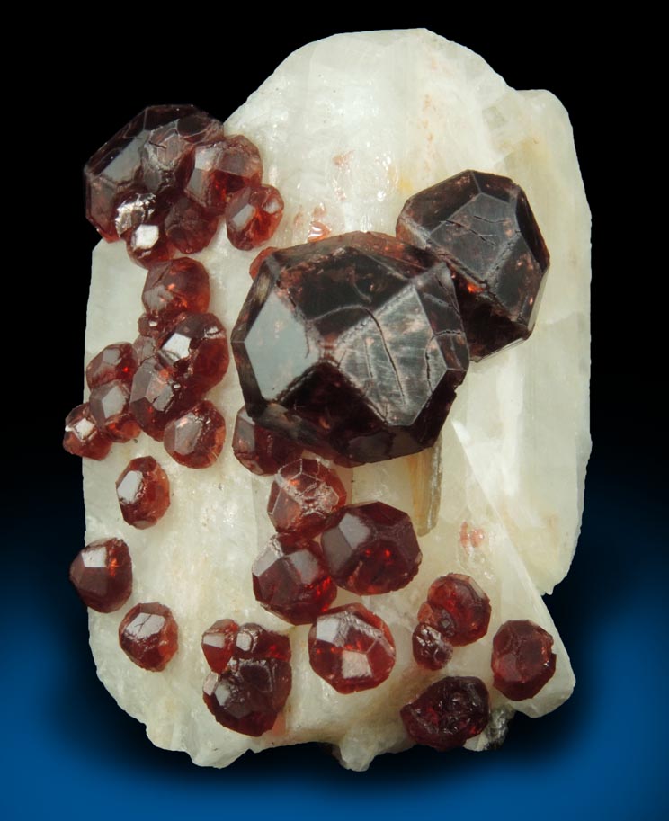 Spessartine Garnet on Microcline from Shengus, Skardu Road, Gilgit-Baltistan, Pakistan