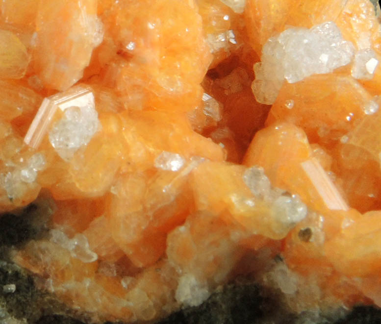 Gmelinite, Analcime, Calcite from Madman's Window, Glenarm, County Antrim, Northern Ireland (Type Locality for Gmelinite)