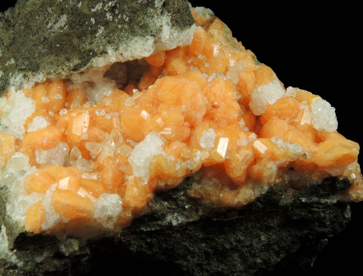 Gmelinite, Analcime, Calcite from Madman's Window, Glenarm, County Antrim, Northern Ireland (Type Locality for Gmelinite)