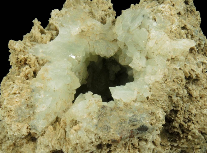 Datolite (cylindrical cavity) from Millington Quarry, State Pit, Bernards Township, Somerset County, New Jersey
