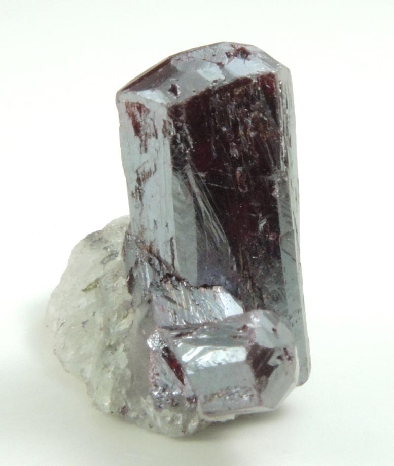 Pyrargyrite on Quartz from San Jos Mine, Taviche Mining District, Oaxaca, Mexico