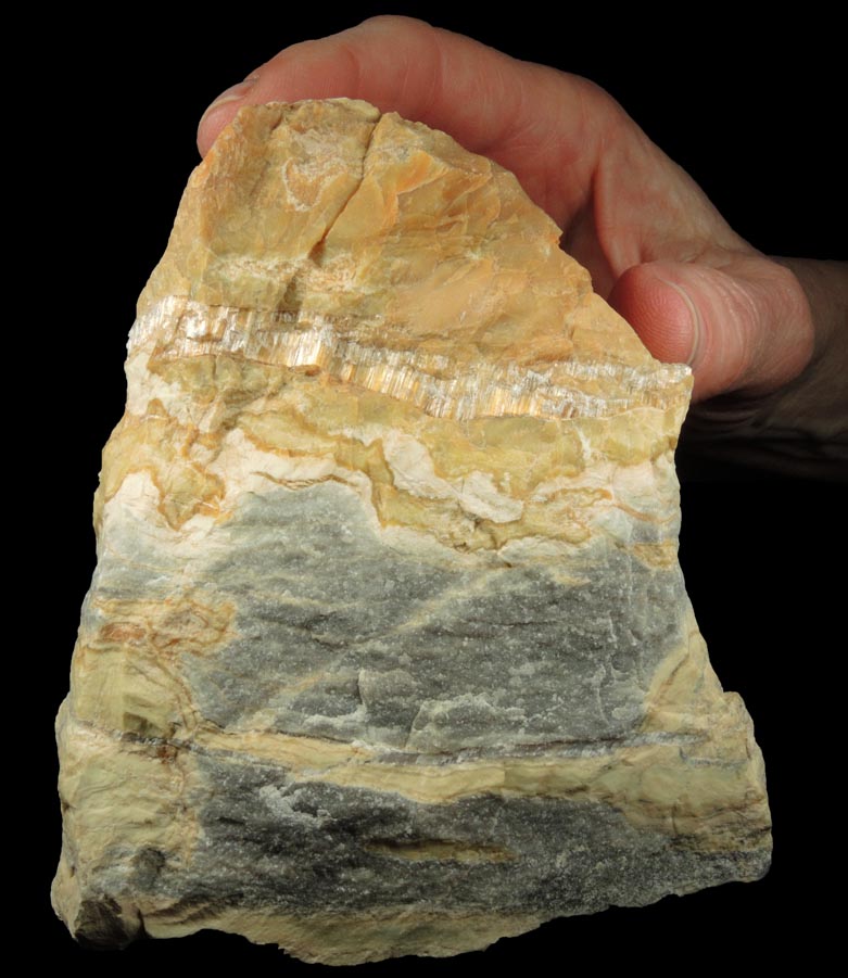 Clinochrysotile in Serpentine from Thetford Mines, Qubec, Canada