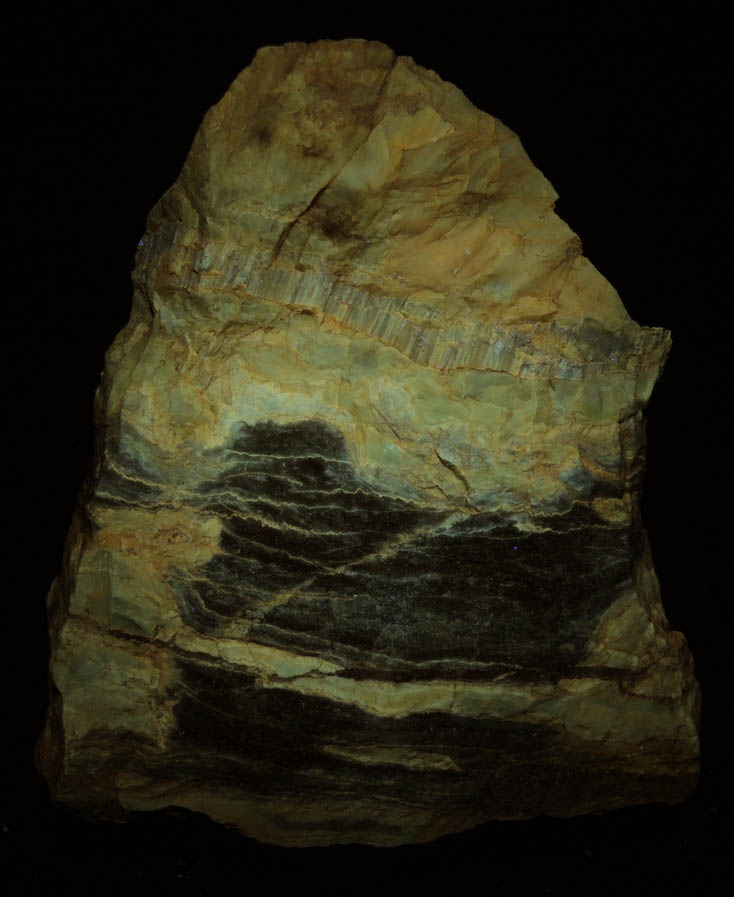 Clinochrysotile in Serpentine from Thetford Mines, Qubec, Canada