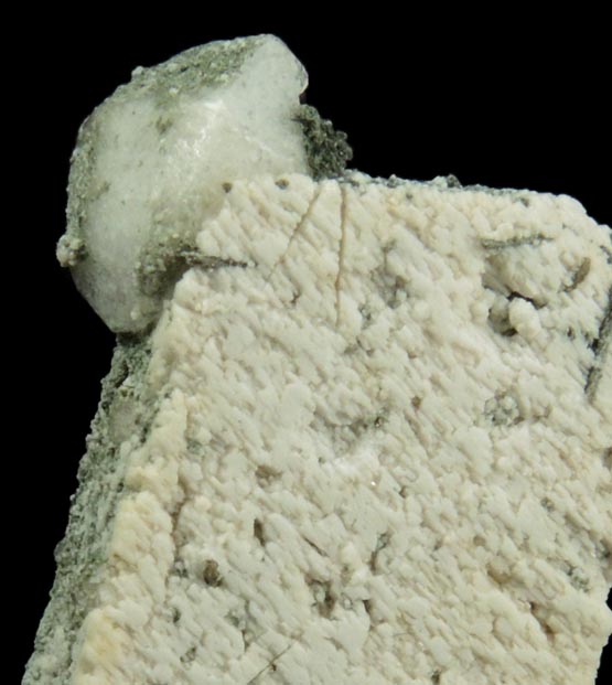 Analcime on Orthoclase with Chlorite from 3M Quarry, Granite Mountain, Pulaski County, Arkansas