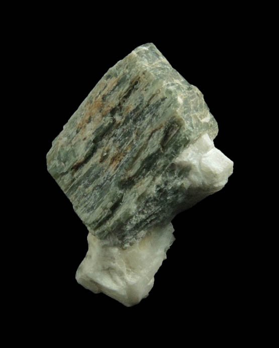 Edenite from Lime Crest Quarry (Limecrest), Sussex Mills, 4.5 km northwest of Sparta, Sussex County, New Jersey