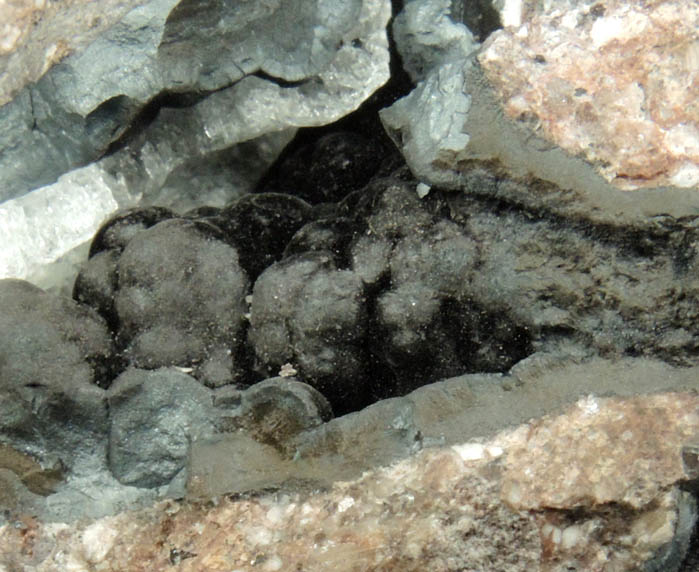 Psilomelane (Pyrolusite, Romanchite, Cryptomelane) from Lake Valley District, Sierra County, New Mexico