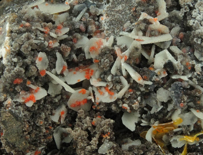 Quartz pseudomorphs after Wulfenite with Vanadinite and Wulfenite from Finch Mine, north of Hayden, Banner District, Gila County, Arizona