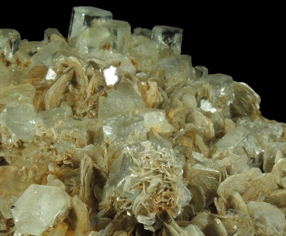 Beryl var. Aquamarine with Muscovite from Nagar, Hunza Valley, Gilgit District, Gilgit-Baltistan, Pakistan