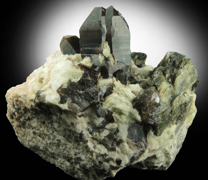 Quartz var. Smoky Quartz on Microcline with Muscovite from Moat Mountain, Oliver Diggings, Hale's Location, west of North Conway, Carroll County, New Hampshire