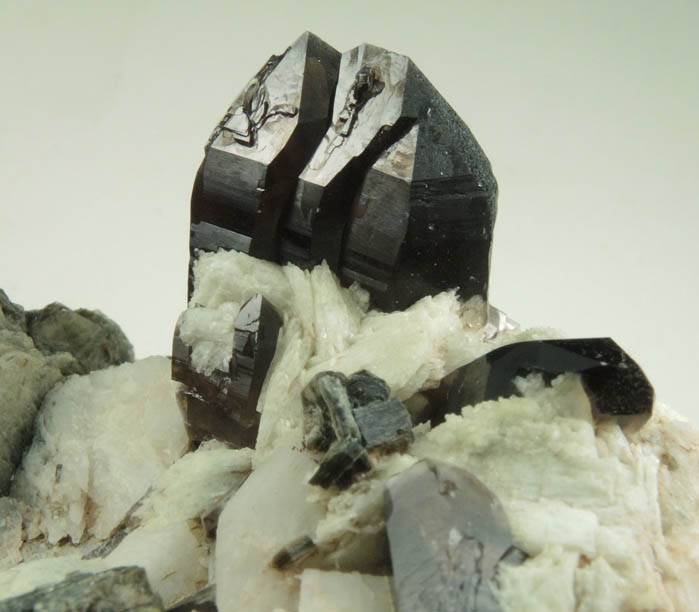 Quartz var. Smoky Quartz on Microcline with Muscovite from Moat Mountain, Oliver Diggings, Hale's Location, west of North Conway, Carroll County, New Hampshire
