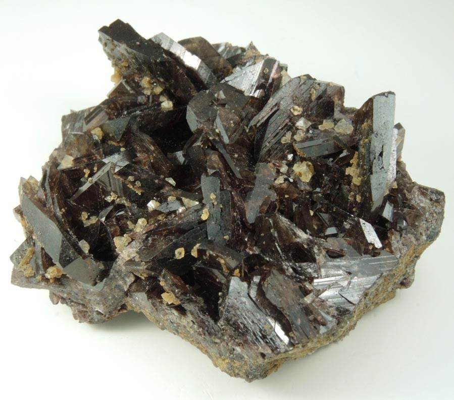 Axinite-(Fe) with Quartz from Nandan, Hechi, Guangxi, China