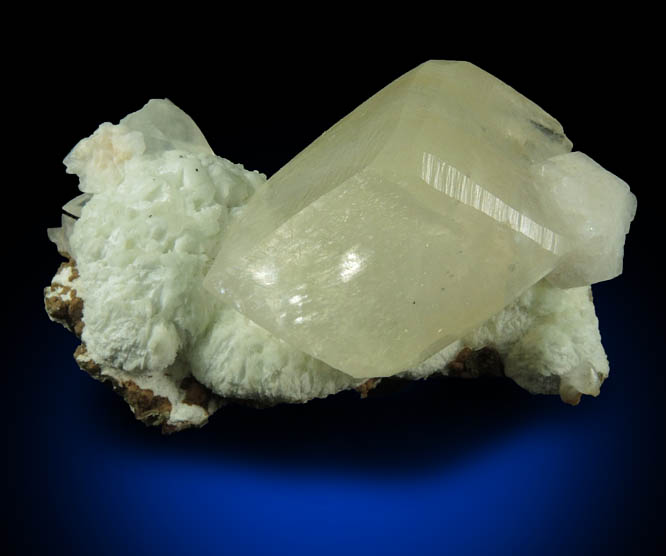 Calcite from Millington Quarry, Bernards Township, Somerset County, New Jersey