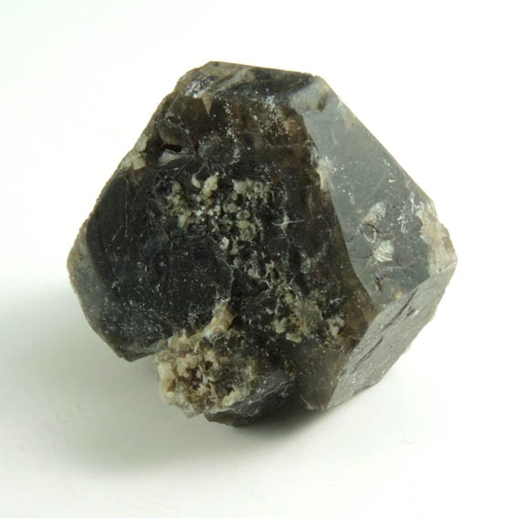 Hornblende-Pargasite from Lime Crest Quarry (Limecrest), Sussex Mills, 4.5 km northwest of Sparta, Sussex County, New Jersey