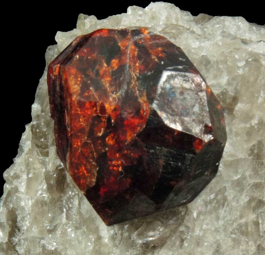 Spessartine-Almandine Garnet in Quartz from Leiper's Quarry, Avondale, Delaware County, Pennsylvania