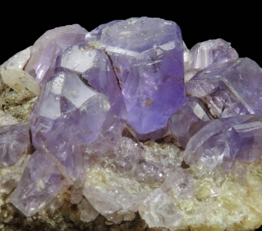 Fluorapatite from Mount Apatite (probably Pulsifer Quarry), Auburn, Androscoggin County, Maine