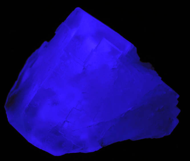 Fluorite with internal color zoning from Pea Blanca Mine, San Pablo de Borbur, Vasquez-Yacopi Mining District, Boyac Department, Colombia