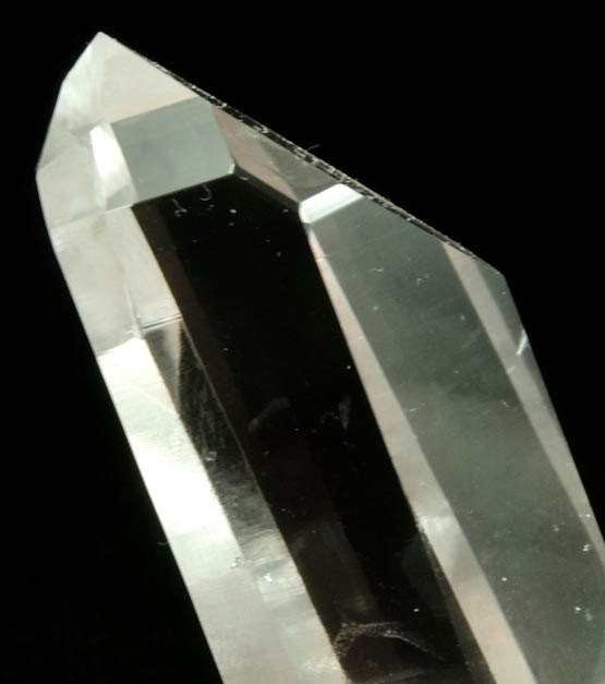 Quartz (optical-grade) with rare crystal faces from Pea Blanca Mine, San Pablo de Borbur, Vasquez-Yacopi Mining District, Boyac Department, Colombia