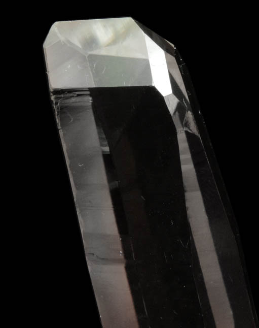 Quartz (optical-grade) with many rare crystal faces from Peña Blanca Mine, San Pablo de Borbur, Vasquez-Yacopi Mining District, Boyacá Department, Colombia