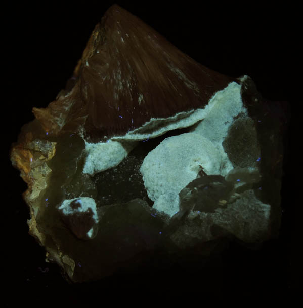 Pectolite, Prehnite, Datolite from Upper New Street Quarry, Paterson, Passaic County, New Jersey