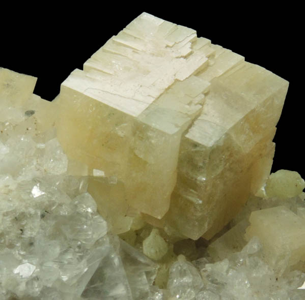Chabazite on Quartz with minor Prehnite from Upper New Street Quarry, Paterson, Passaic County, New Jersey