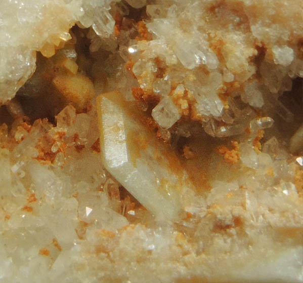 Fluorapatite (Hebron-habit crystals) with Cookeite on Quartz from Mount Rubellite, Hebron, Oxford County, Maine (Type Locality for Cookeite)