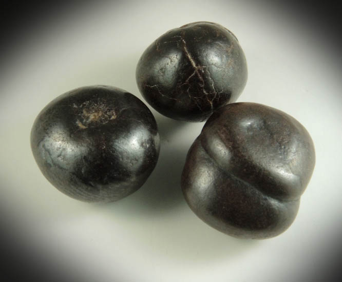 Hematite (3 nodules) from Lovestone Sapphire Mine, 2.3 km WNW of Canyon Ferry Dam, Lewis And Clark County, Montana