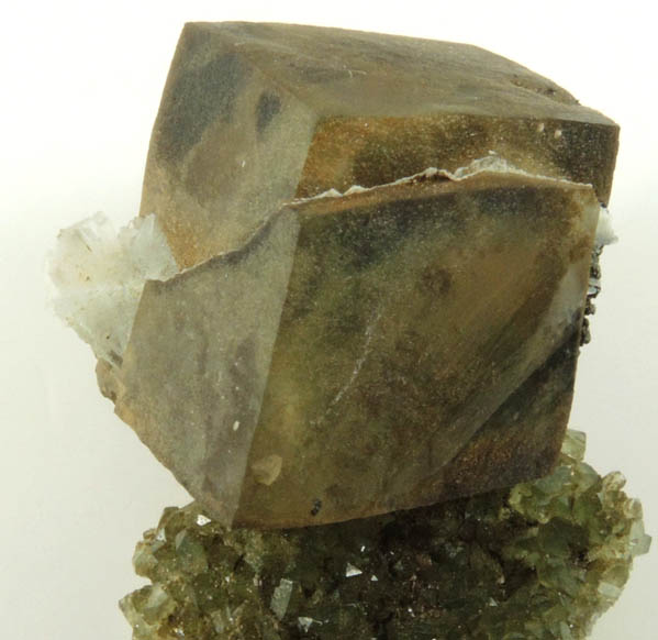 Calcite on Apophyllite with Chlorite from Millington Quarry, Bernards Township, Somerset County, New Jersey