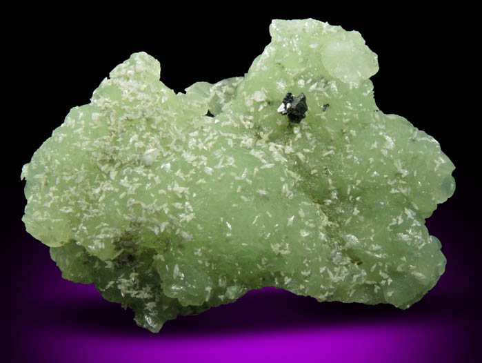 Babingtonite and Calcite on Prehnite from Millington Quarry, Bernards Township, Somerset County, New Jersey