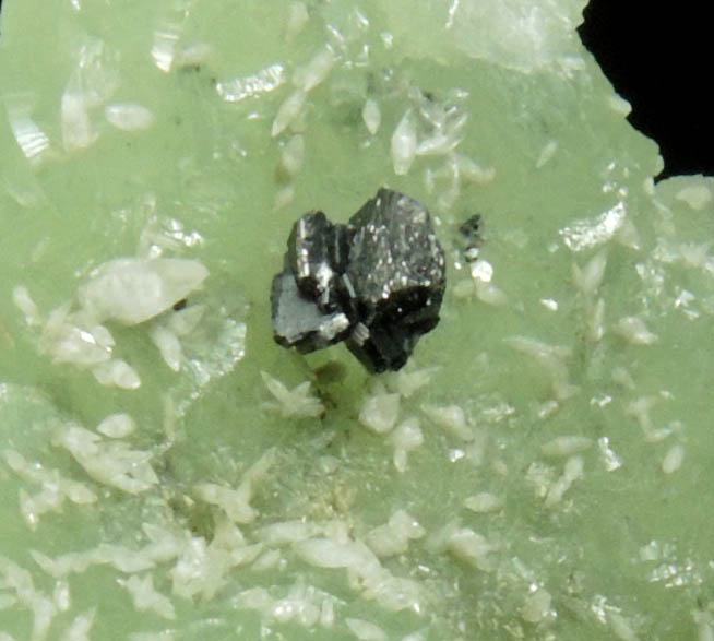 Babingtonite and Calcite on Prehnite from Millington Quarry, Bernards Township, Somerset County, New Jersey