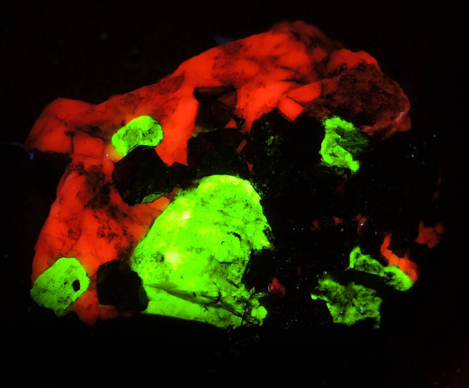 Willemite, Franklinite Calcite from Sterling Mine, Ogdensburg, Sterling Hill, Sussex County, New Jersey (Type Locality for Franklinite)