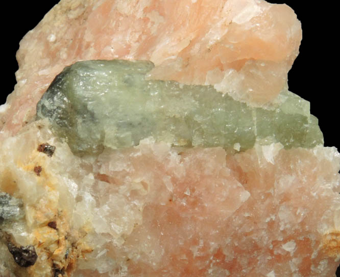 Fluorapatite in Calcite from Otter Lake, Pontiac County, Qubec, Canada