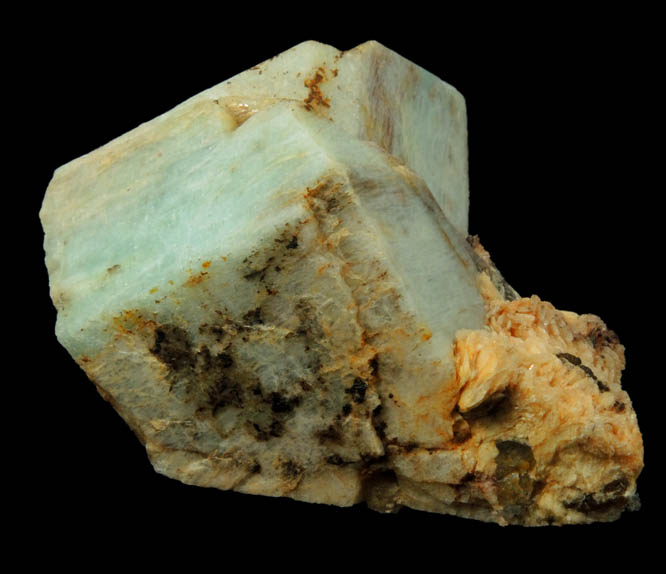 Microcline var. Amazonite (twinned crystals) with Albite from Lake George District, Park County, Colorado