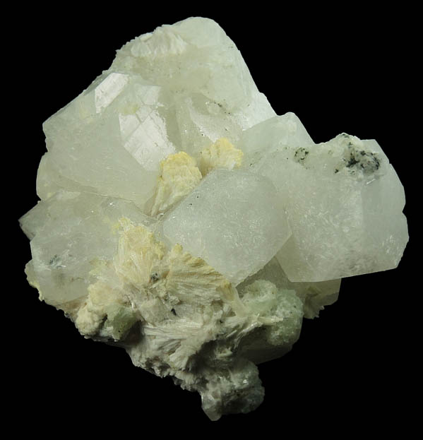 Apophyllite with Prehnite and Laumontite from Upper New Street Quarry, Paterson, Passaic County, New Jersey