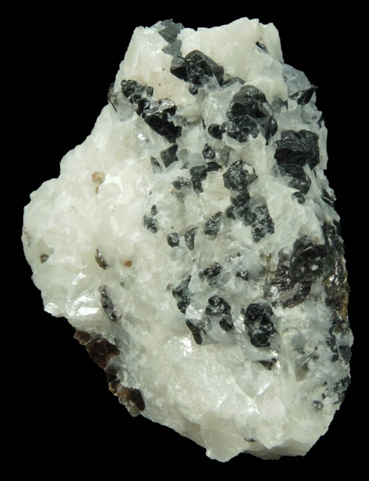 Spinel, Phlogopite in marble from Lime Crest Quarry (Limecrest), Sussex Mills, 4.5 km northwest of Sparta, Sussex County, New Jersey