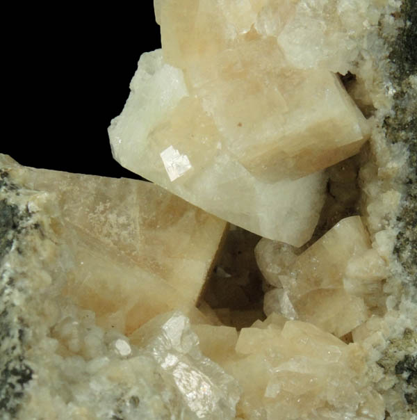 Chabazite and Apophyllite from Upper New Street Quarry, Paterson, Passaic County, New Jersey