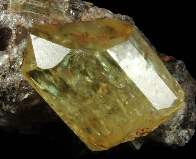 Fluorapatite with Quartz in Hematite from Cerro de Mercado, Durango, Mexico