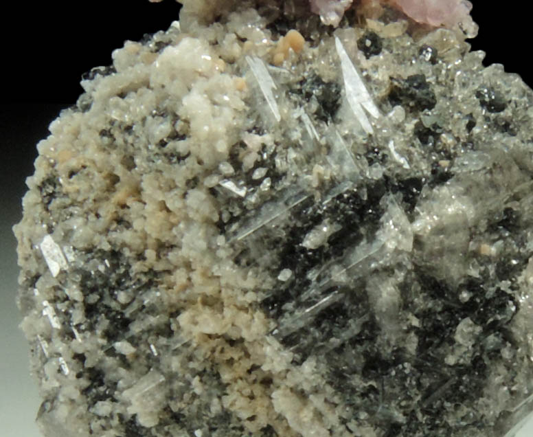 Topaz-Bixbyite-Hematite pseudomorphs after Garnet with Fluorite from Maynard Claim, Thomas Range, Juab County, Utah (Type Locality for Bixbyite)