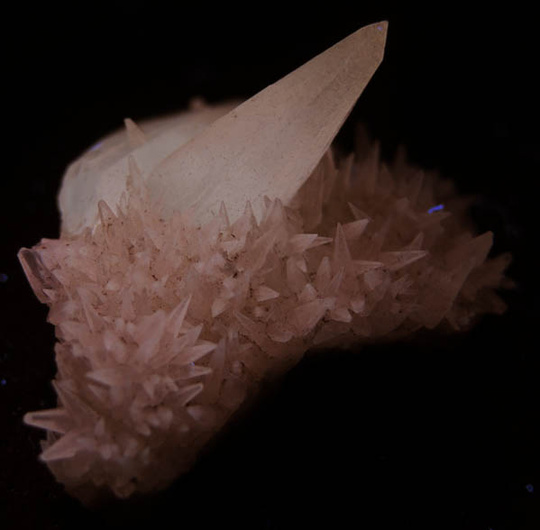 Calcite from Millington Quarry, Bernards Township, Somerset County, New Jersey