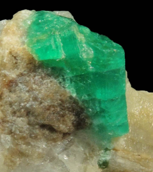 Beryl var. Emerald from Herat-Panjsher Fault, southeastern slope of the Panjshir River, Buzmal-Khenj area, Panjshir Province, Afghanistan