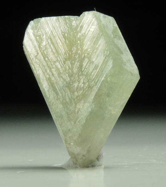 Chrysoberyl (V-twinned crystals) from Rio das Pratinhas, Arataca, Bahia, Brazil