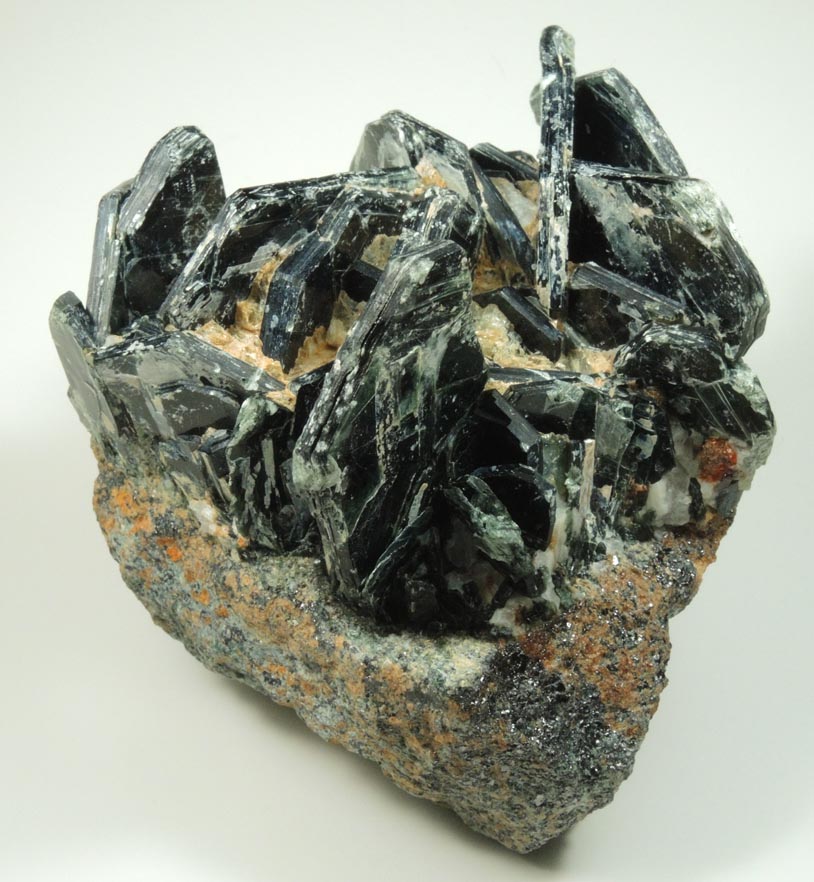 Clinochlore from Tilly Foster Iron Mine, near Brewster, Putnam County, New York