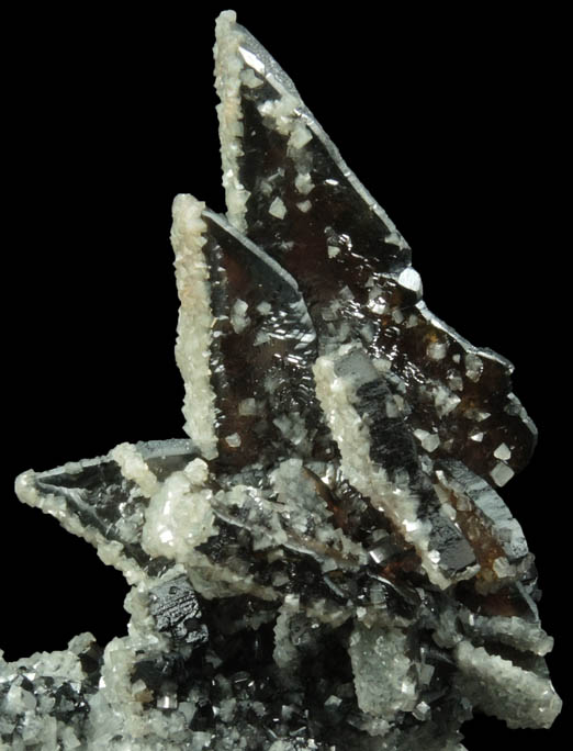 Descloizite with Smithsonite from Berg Aukas Mine, 16 km ENE of Grootfontein, Otavi Mountain Land, Namibia