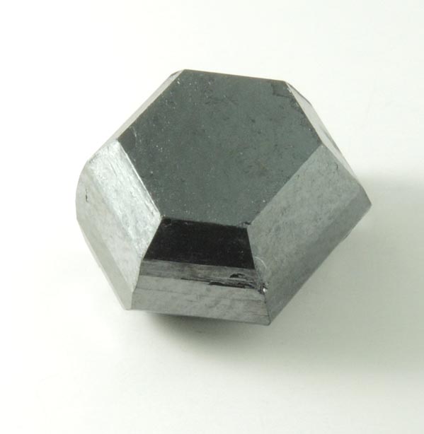 Rutile from Graves Mountain, 19.5 km east of Washington, Lincoln County, Georgia