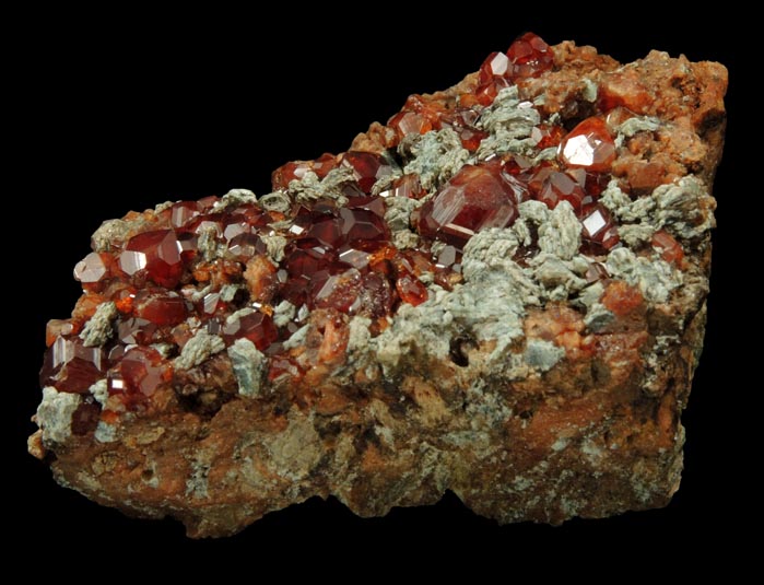 Grossular Garnet with Clinochlore from Bellecombe, Chtillon, Valle d'Aosta, Italy