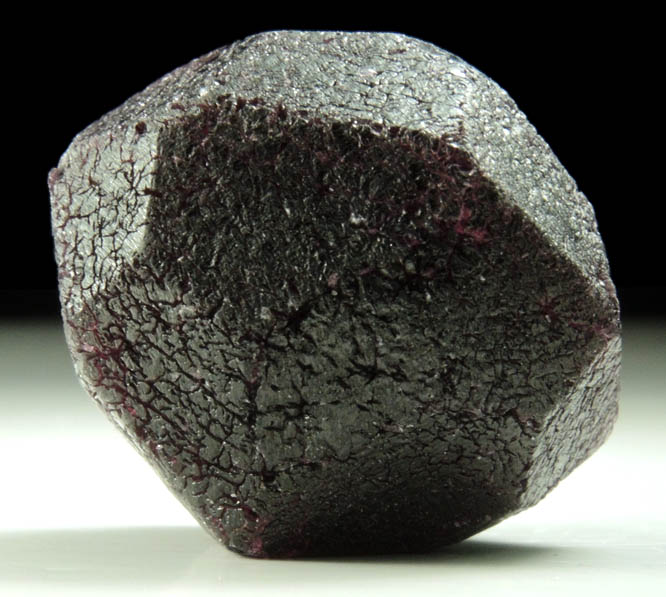 Almandine Garnet (gem crystal) from Bechtel Butte, Emerald Creek Garnet deposits, Latah County, Idaho